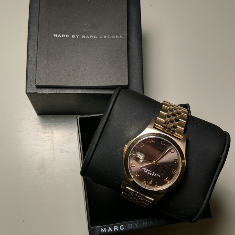 Marc Jacobs Gold Women's Watch